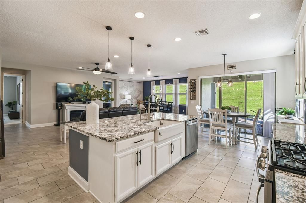 待售: $645,000 (4 贝兹, 4 浴室, 2958 平方英尺)