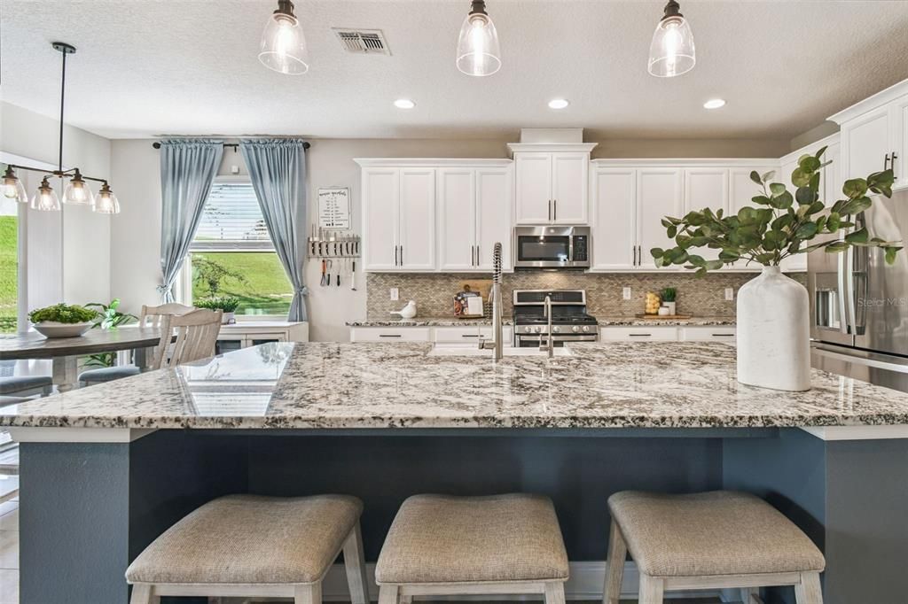 待售: $645,000 (4 贝兹, 4 浴室, 2958 平方英尺)