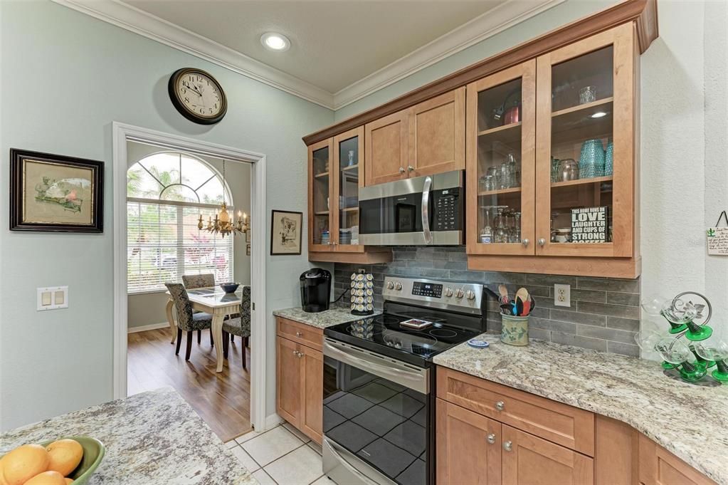 待售: $559,900 (3 贝兹, 3 浴室, 2365 平方英尺)