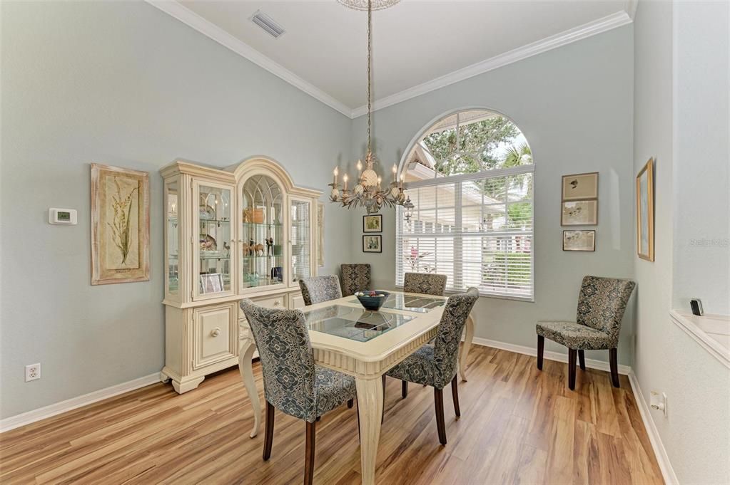 待售: $559,900 (3 贝兹, 3 浴室, 2365 平方英尺)