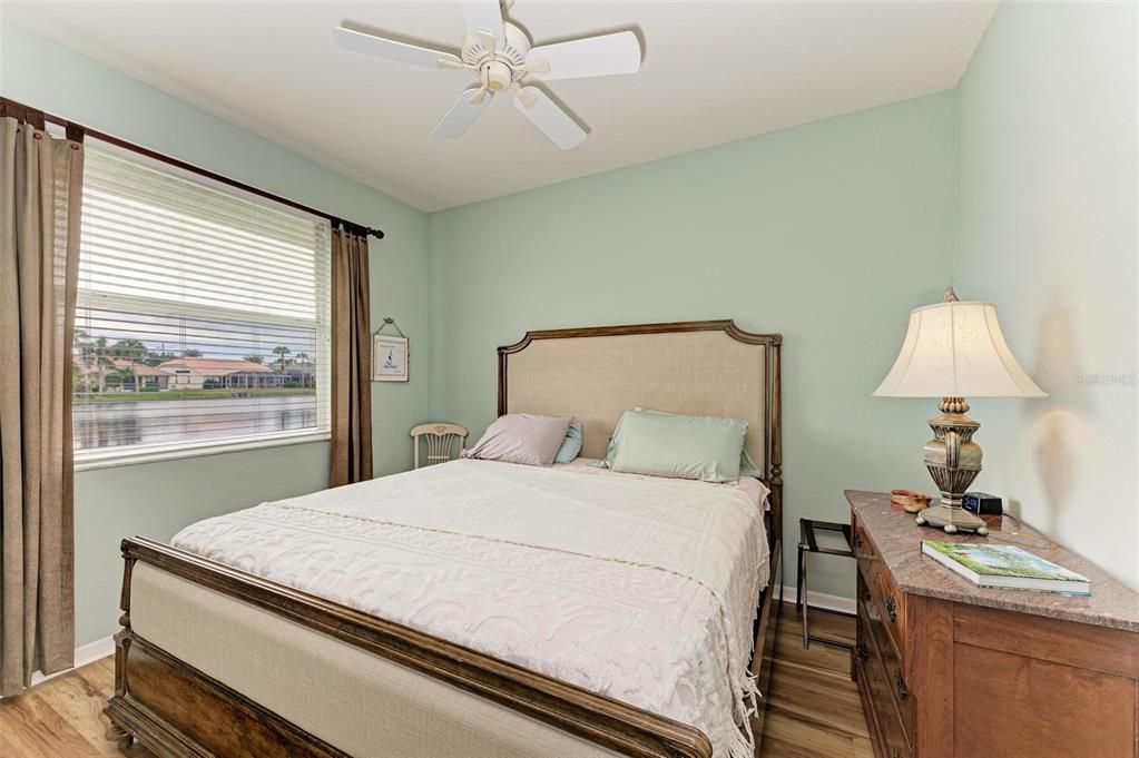 待售: $559,900 (3 贝兹, 3 浴室, 2365 平方英尺)