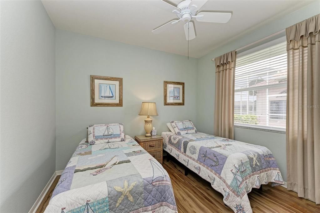 待售: $559,900 (3 贝兹, 3 浴室, 2365 平方英尺)