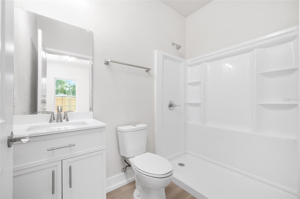 For Sale: $234,750 (3 beds, 2 baths, 1089 Square Feet)