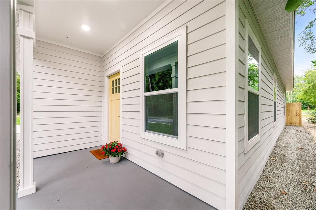 For Sale: $234,750 (3 beds, 2 baths, 1089 Square Feet)