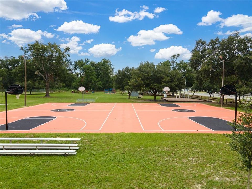 For Sale: $234,750 (3 beds, 2 baths, 1089 Square Feet)