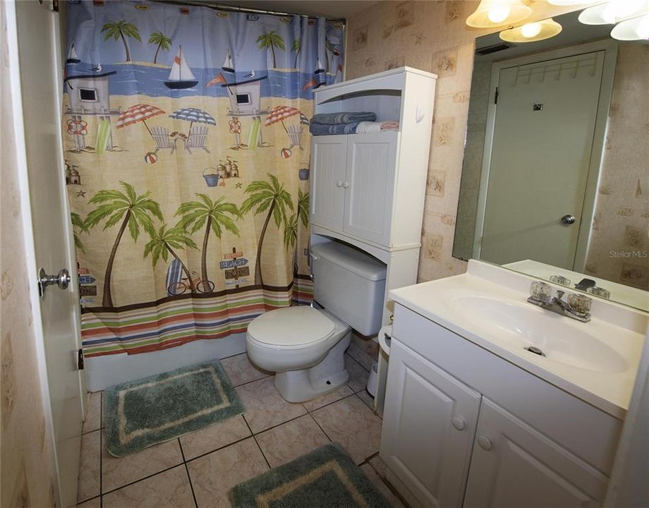 For Rent: $2,850 (1 beds, 1 baths, 860 Square Feet)