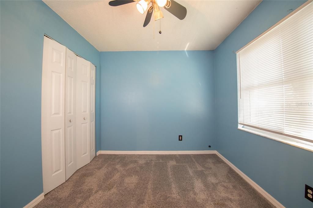 На продажу: $239,900 (2 спален, 2 ванн, 1058 Квадратных фут)