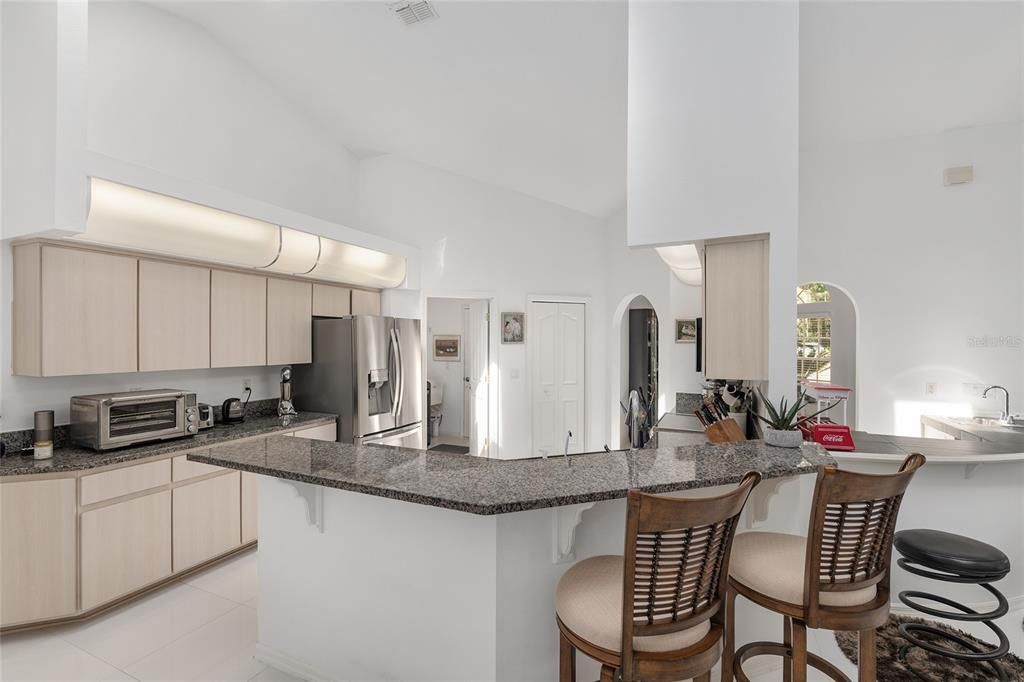 For Sale: $715,000 (3 beds, 3 baths, 2557 Square Feet)