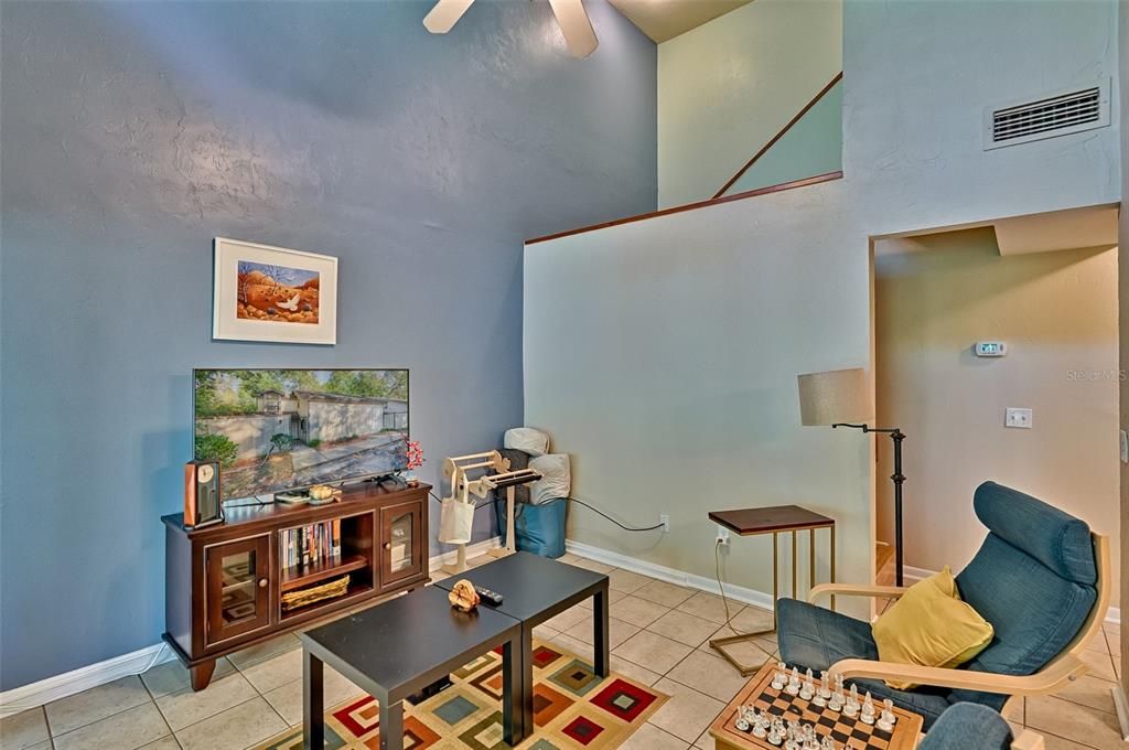 For Sale: $149,900 (3 beds, 2 baths, 1290 Square Feet)