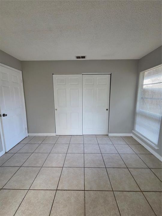 For Rent: $1,300 (2 beds, 2 baths, 854 Square Feet)