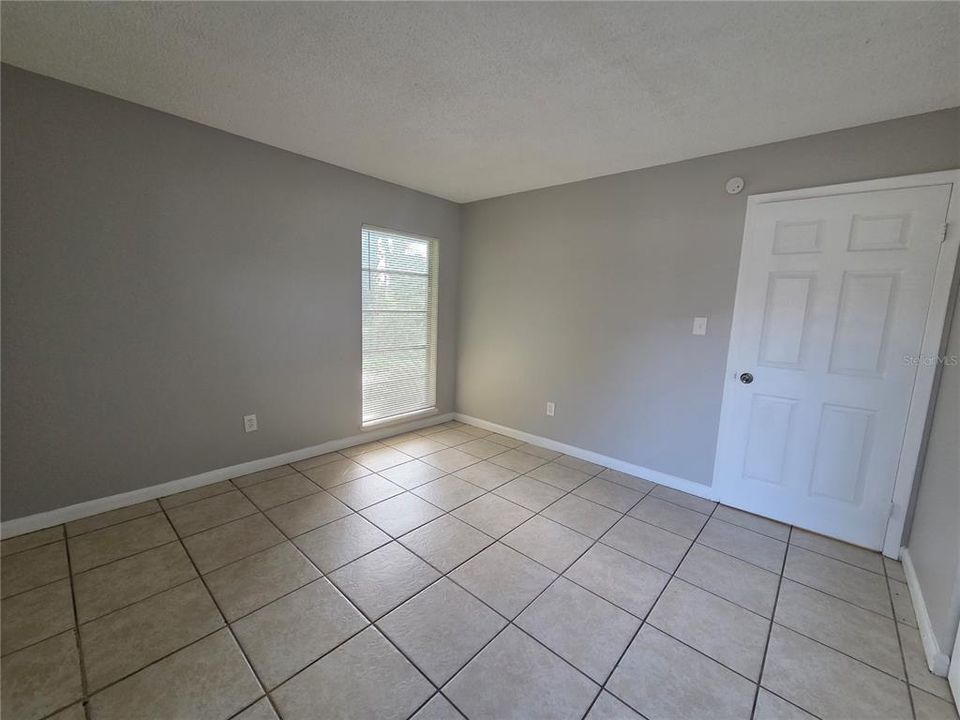 For Rent: $1,300 (2 beds, 2 baths, 854 Square Feet)