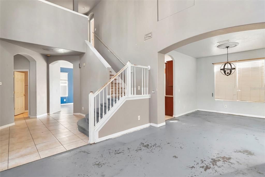 En Venta: $254,900 (3 camas, 2 baños, 2617 Pies cuadrados)