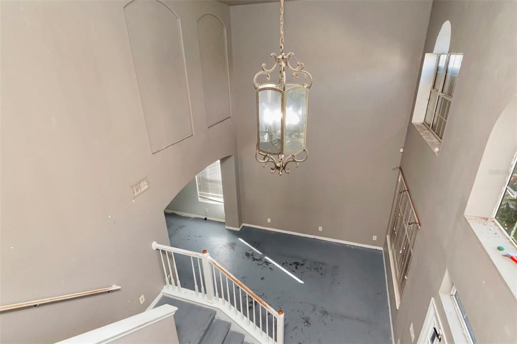 En Venta: $254,900 (3 camas, 2 baños, 2617 Pies cuadrados)