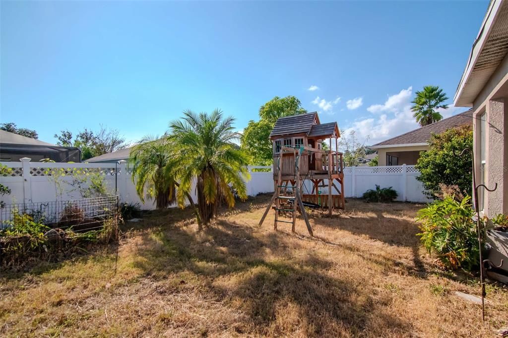 En Venta: $254,900 (3 camas, 2 baños, 2617 Pies cuadrados)