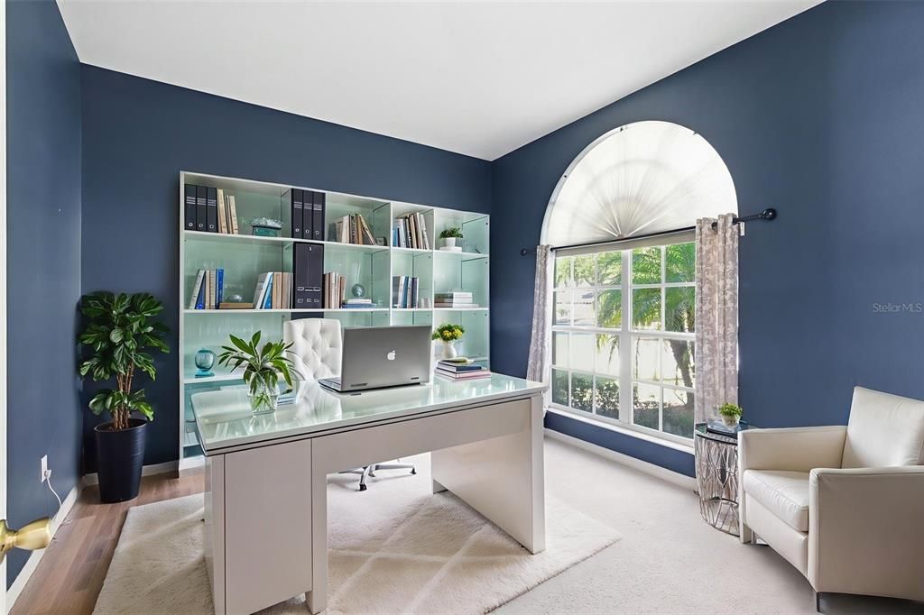 En Venta: $765,000 (4 camas, 3 baños, 2547 Pies cuadrados)