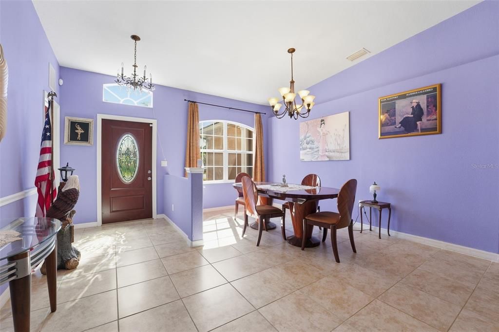 待售: $397,000 (3 贝兹, 2 浴室, 2210 平方英尺)