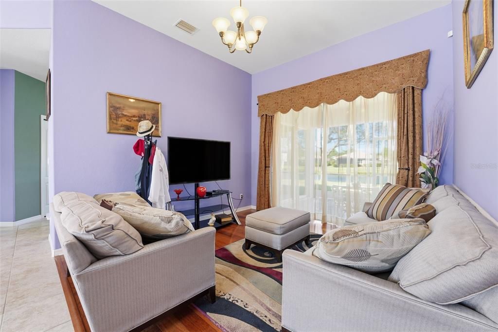 待售: $397,000 (3 贝兹, 2 浴室, 2210 平方英尺)