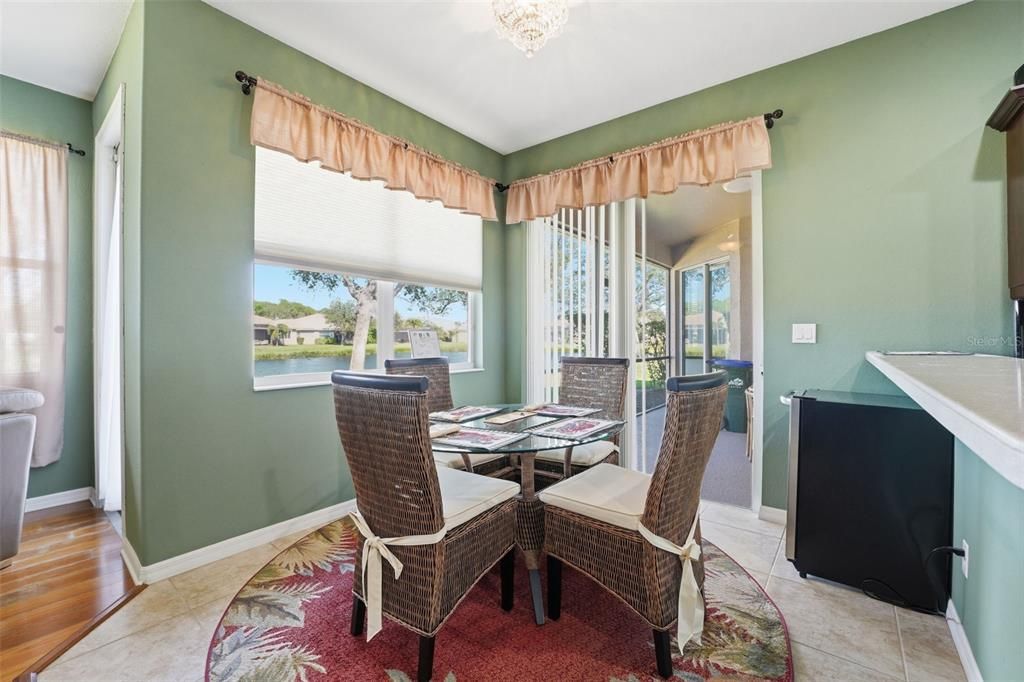 待售: $397,000 (3 贝兹, 2 浴室, 2210 平方英尺)