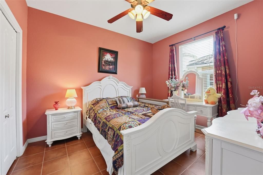 待售: $397,000 (3 贝兹, 2 浴室, 2210 平方英尺)