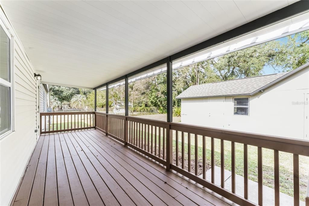 For Sale: $228,900 (3 beds, 2 baths, 1386 Square Feet)