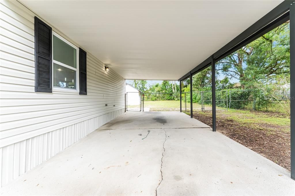 For Sale: $228,900 (3 beds, 2 baths, 1386 Square Feet)