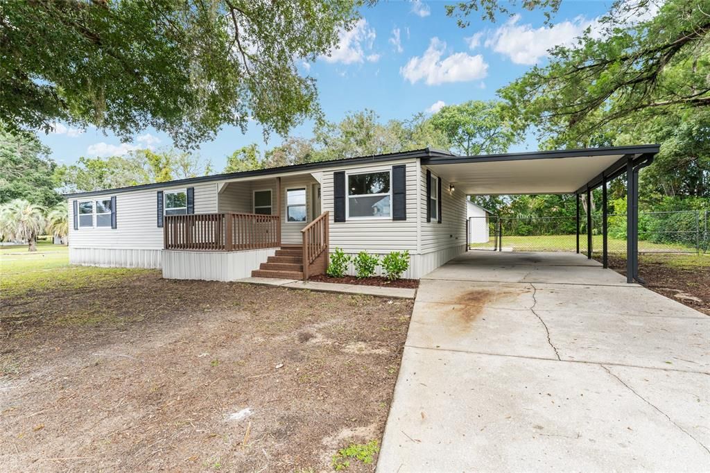 For Sale: $228,900 (3 beds, 2 baths, 1386 Square Feet)