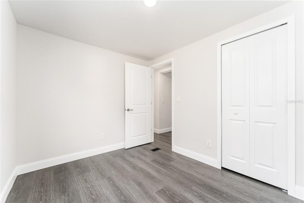 For Sale: $228,900 (3 beds, 2 baths, 1386 Square Feet)