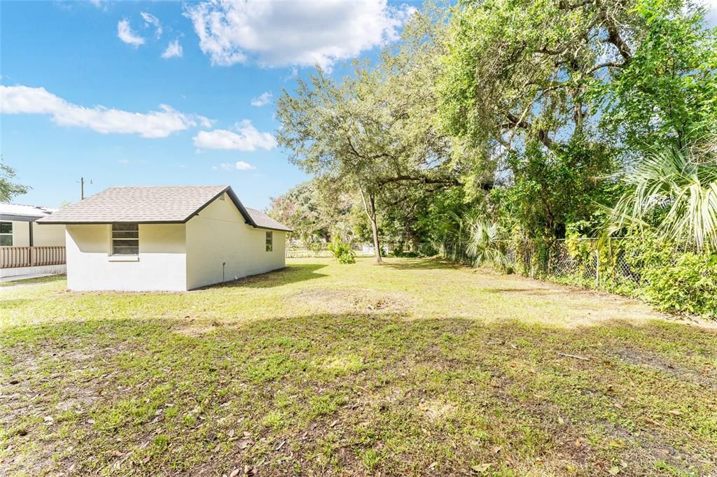 For Sale: $228,900 (3 beds, 2 baths, 1386 Square Feet)