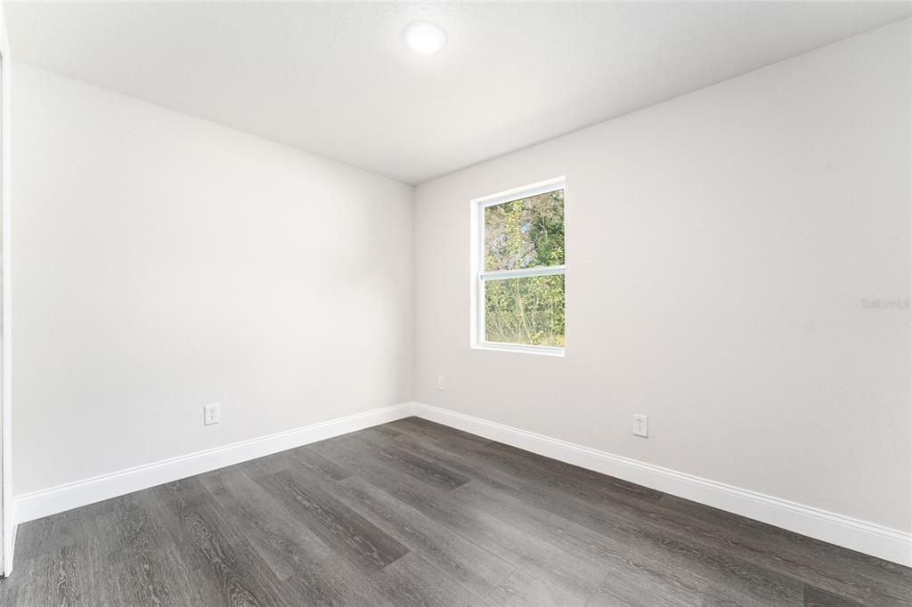 For Sale: $228,900 (3 beds, 2 baths, 1386 Square Feet)