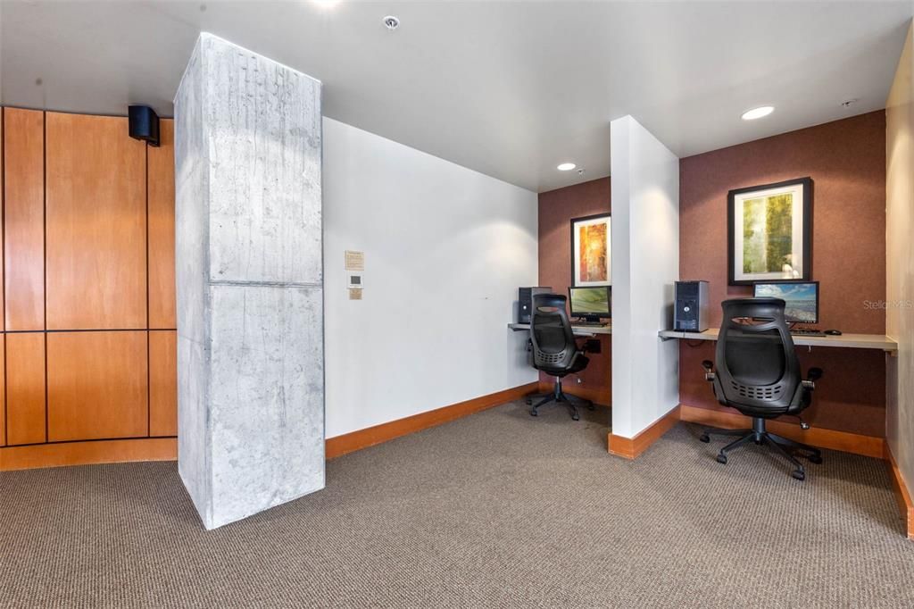 待售: $1,190,000 (2 贝兹, 2 浴室, 2162 平方英尺)