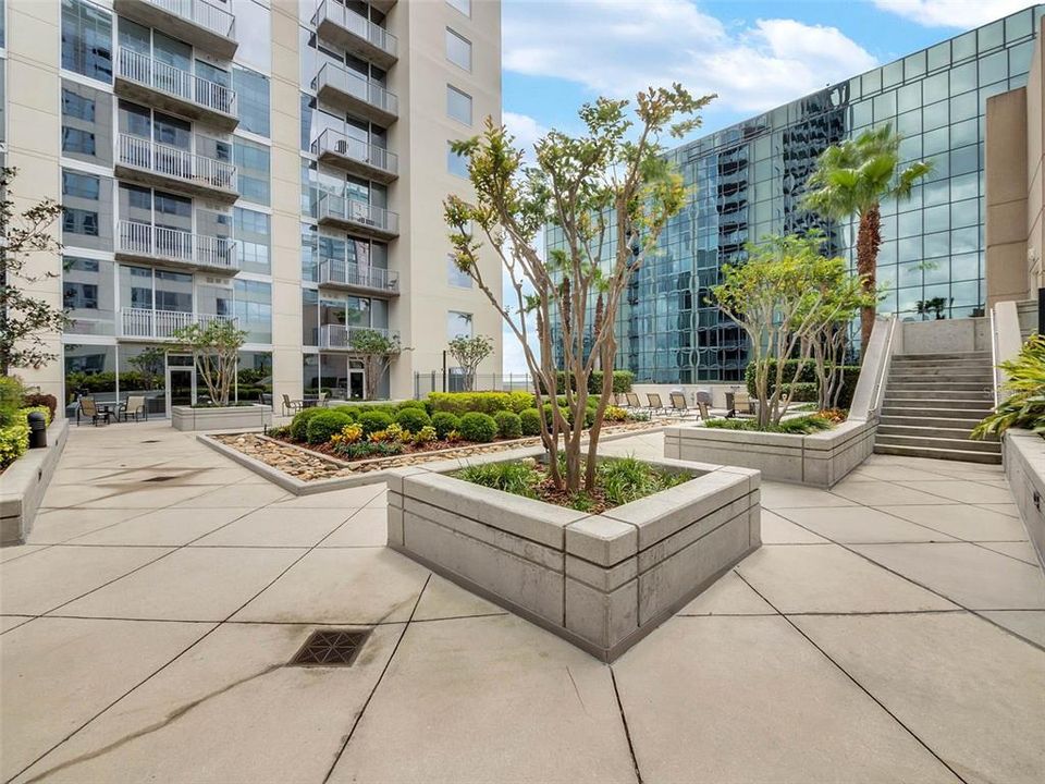 待售: $1,190,000 (2 贝兹, 2 浴室, 2162 平方英尺)