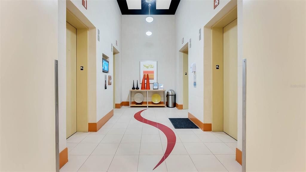 待售: $1,190,000 (2 贝兹, 2 浴室, 2162 平方英尺)