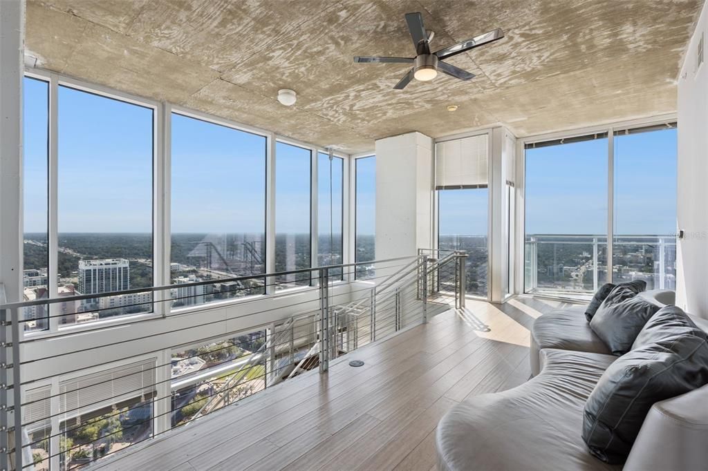 待售: $1,190,000 (2 贝兹, 2 浴室, 2162 平方英尺)