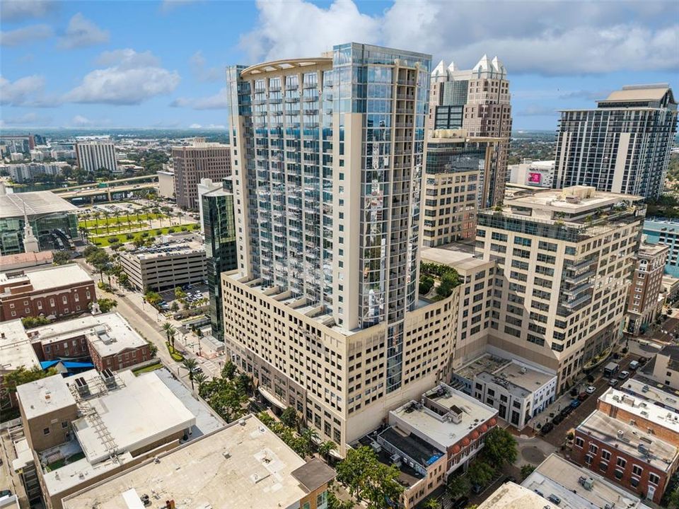 待售: $1,190,000 (2 贝兹, 2 浴室, 2162 平方英尺)