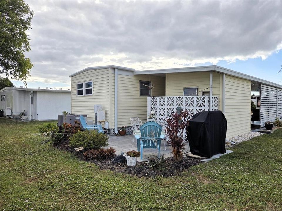 待售: $164,900 (2 贝兹, 2 浴室, 749 平方英尺)