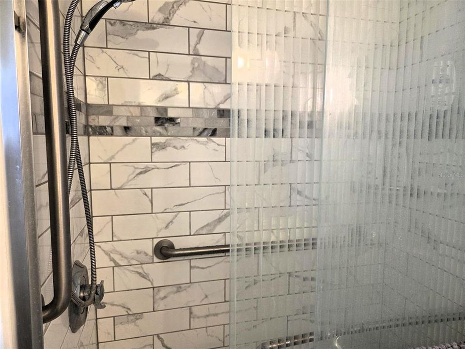 待售: $164,900 (2 贝兹, 2 浴室, 749 平方英尺)