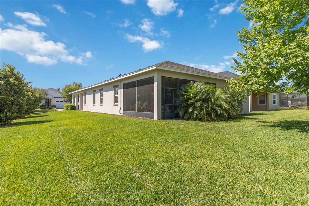 For Sale: $539,900 (3 beds, 3 baths, 2365 Square Feet)