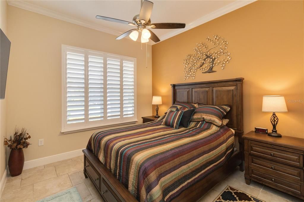 For Sale: $539,900 (3 beds, 3 baths, 2365 Square Feet)