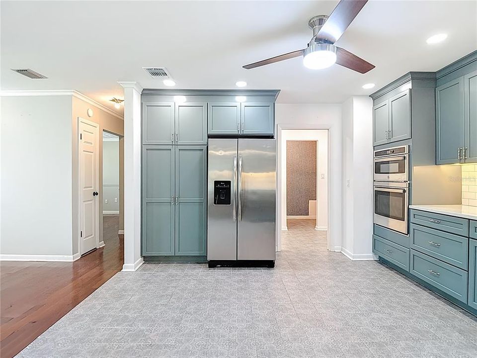 For Sale: $599,000 (3 beds, 2 baths, 2095 Square Feet)