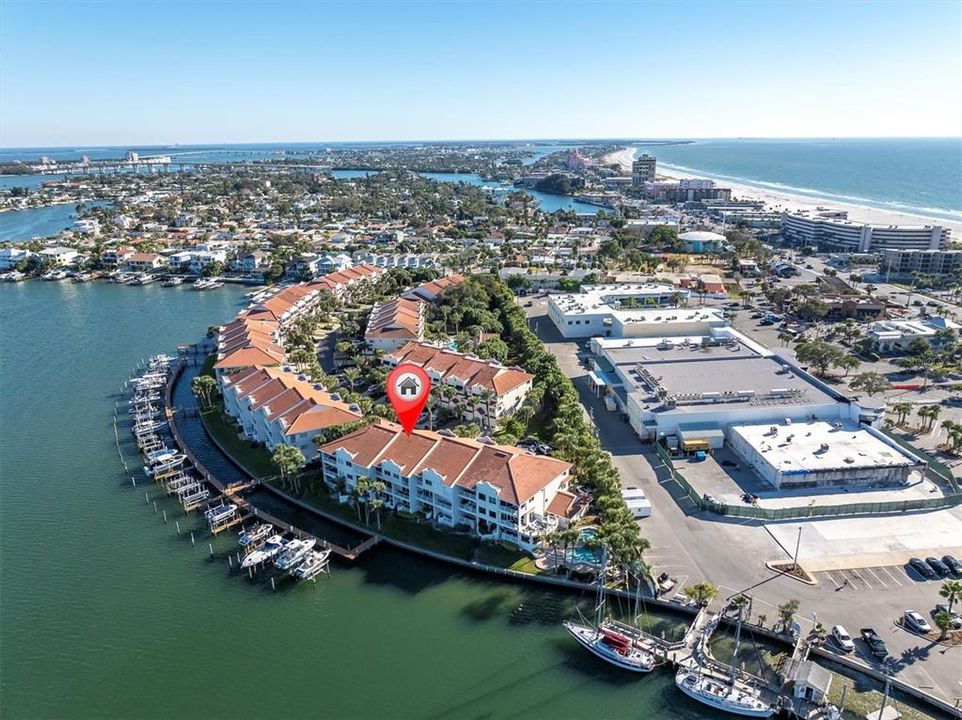 For Sale: $975,000 (3 beds, 4 baths, 2275 Square Feet)