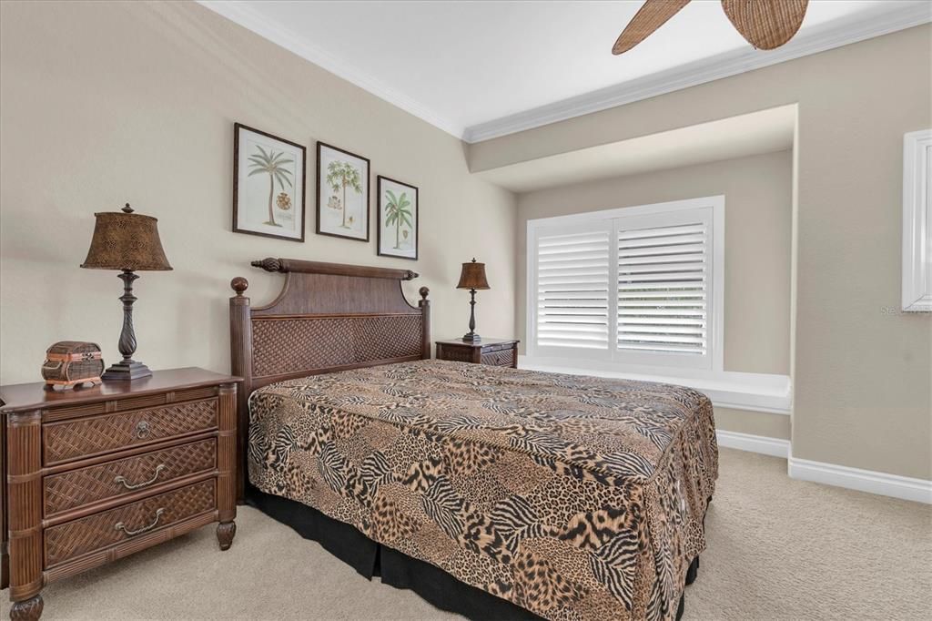 For Sale: $975,000 (3 beds, 4 baths, 2275 Square Feet)