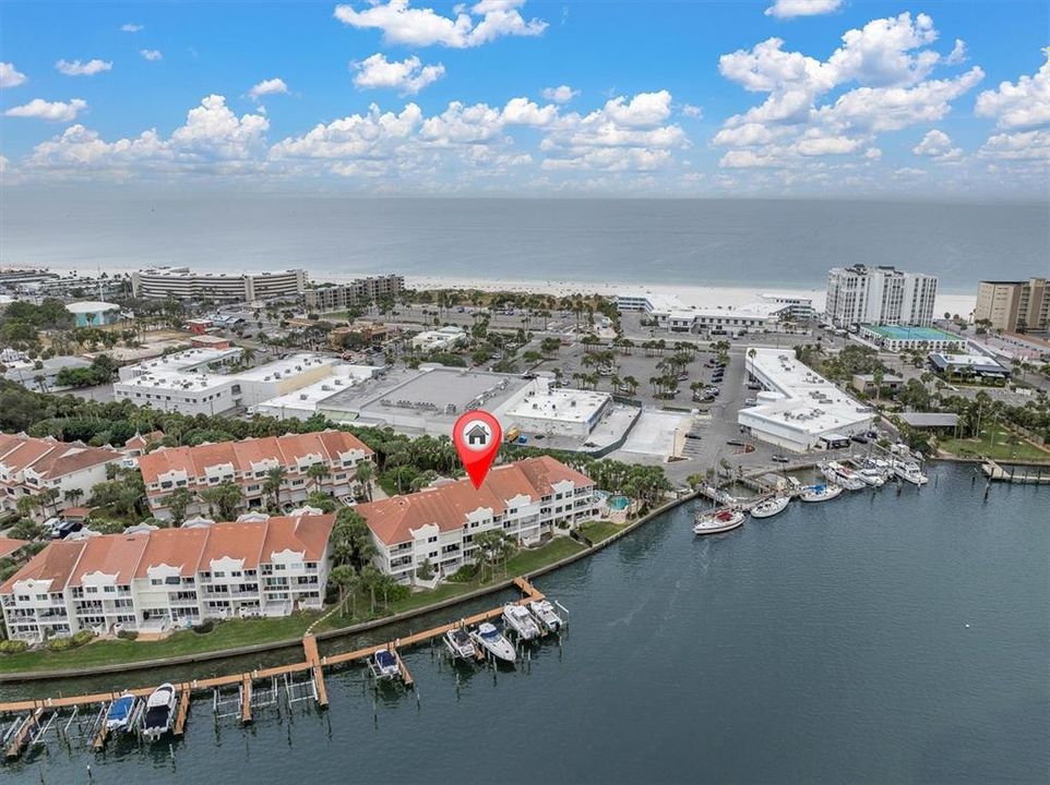 For Sale: $975,000 (3 beds, 4 baths, 2275 Square Feet)