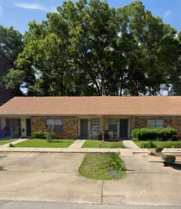 出租: $1,095 (1 贝兹, 1 浴室, 650 平方英尺)