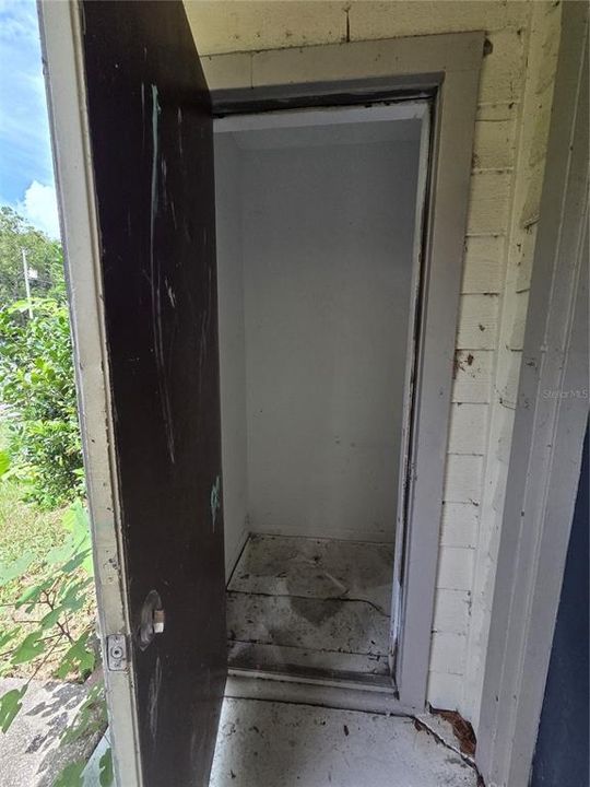 出租: $1,095 (1 贝兹, 1 浴室, 650 平方英尺)