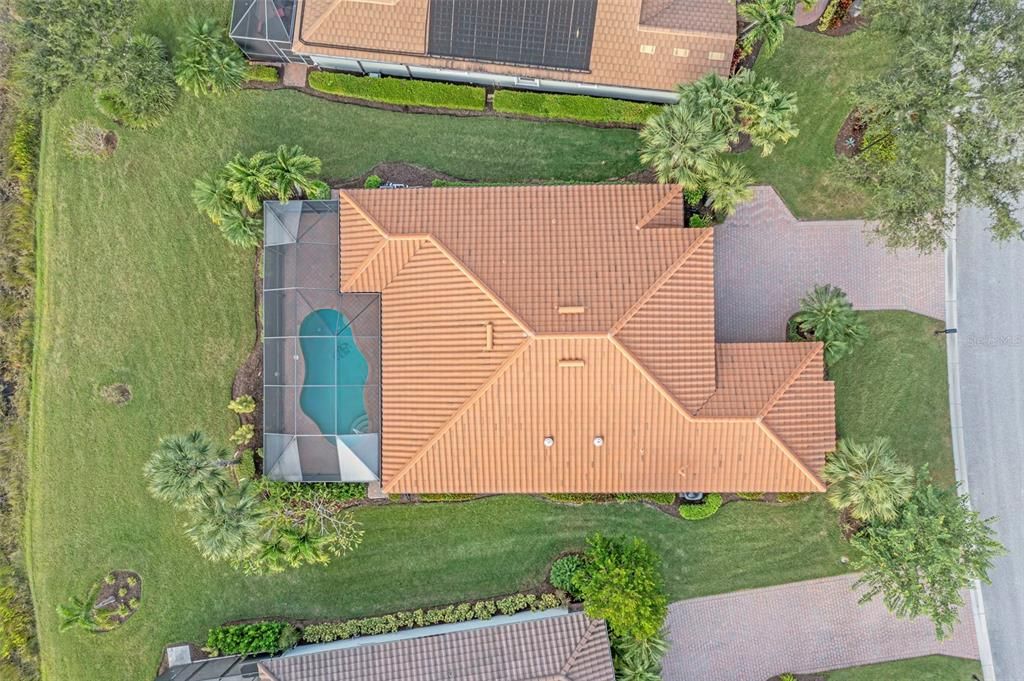 На продажу: $575,000 (2 спален, 2 ванн, 1835 Квадратных фут)