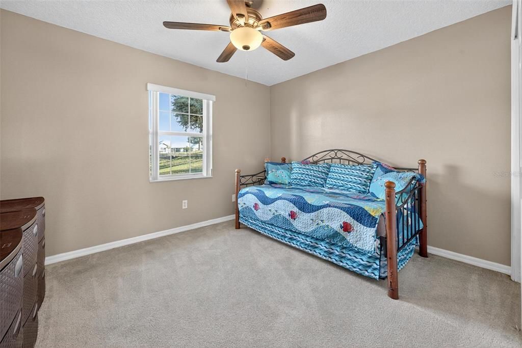 For Sale: $280,000 (3 beds, 2 baths, 1582 Square Feet)