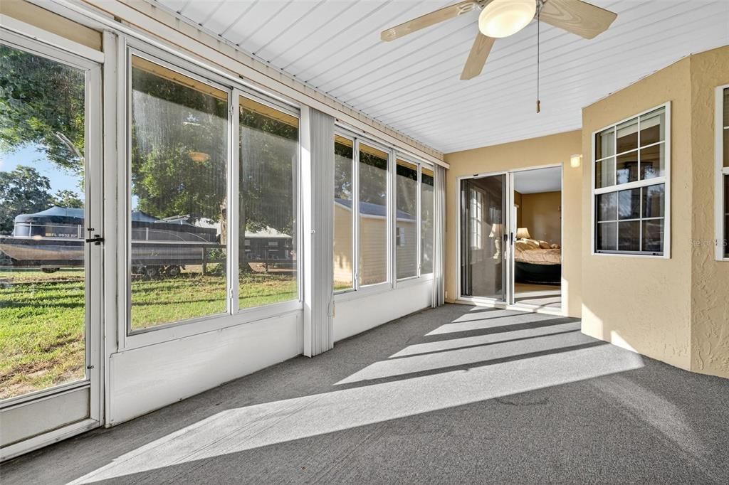 For Sale: $280,000 (3 beds, 2 baths, 1582 Square Feet)