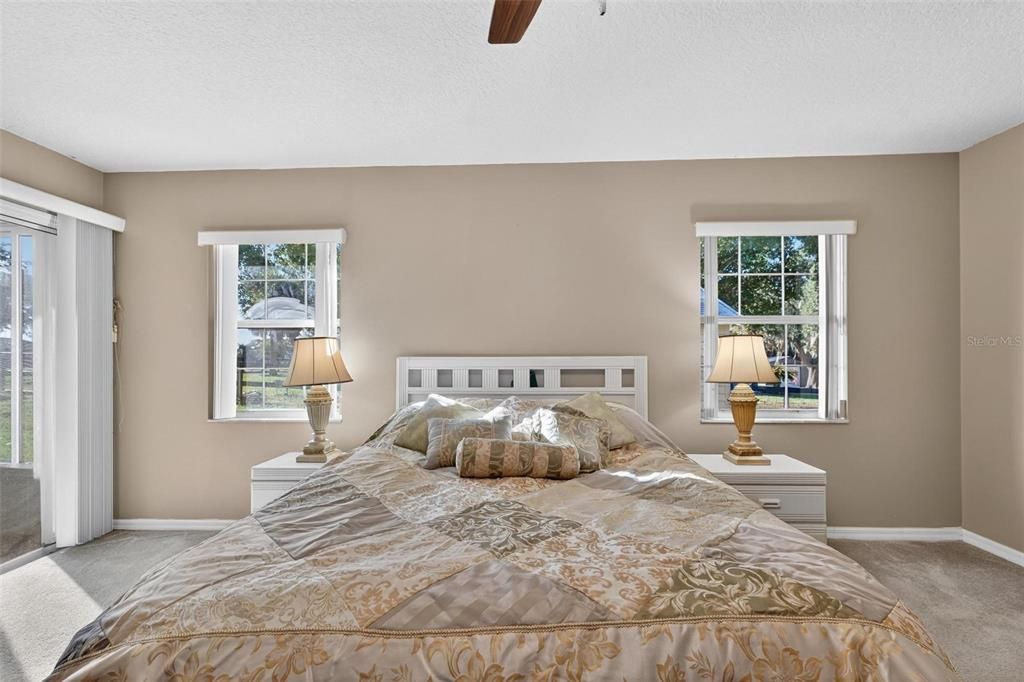 For Sale: $280,000 (3 beds, 2 baths, 1582 Square Feet)