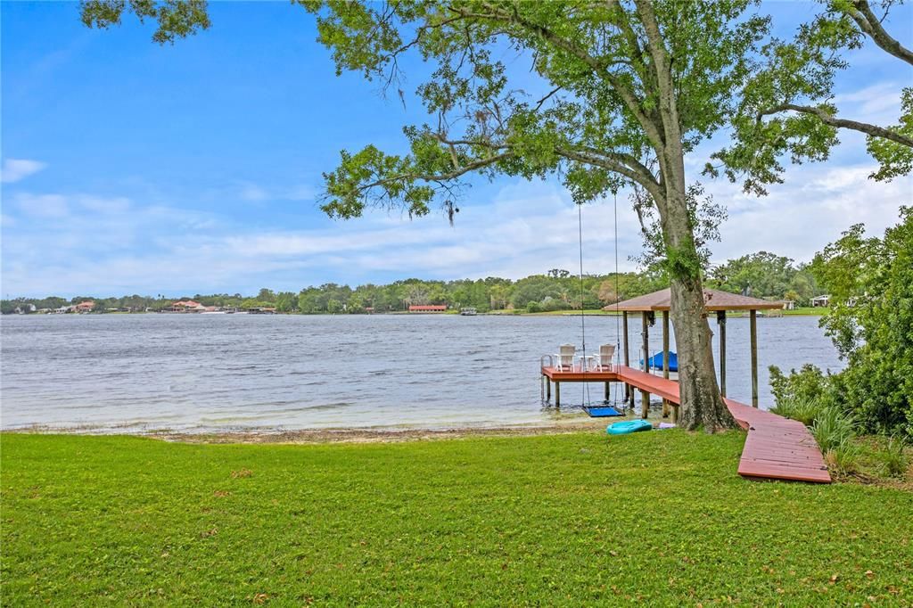 For Sale: $2,250,000 (5 beds, 4 baths, 5377 Square Feet)