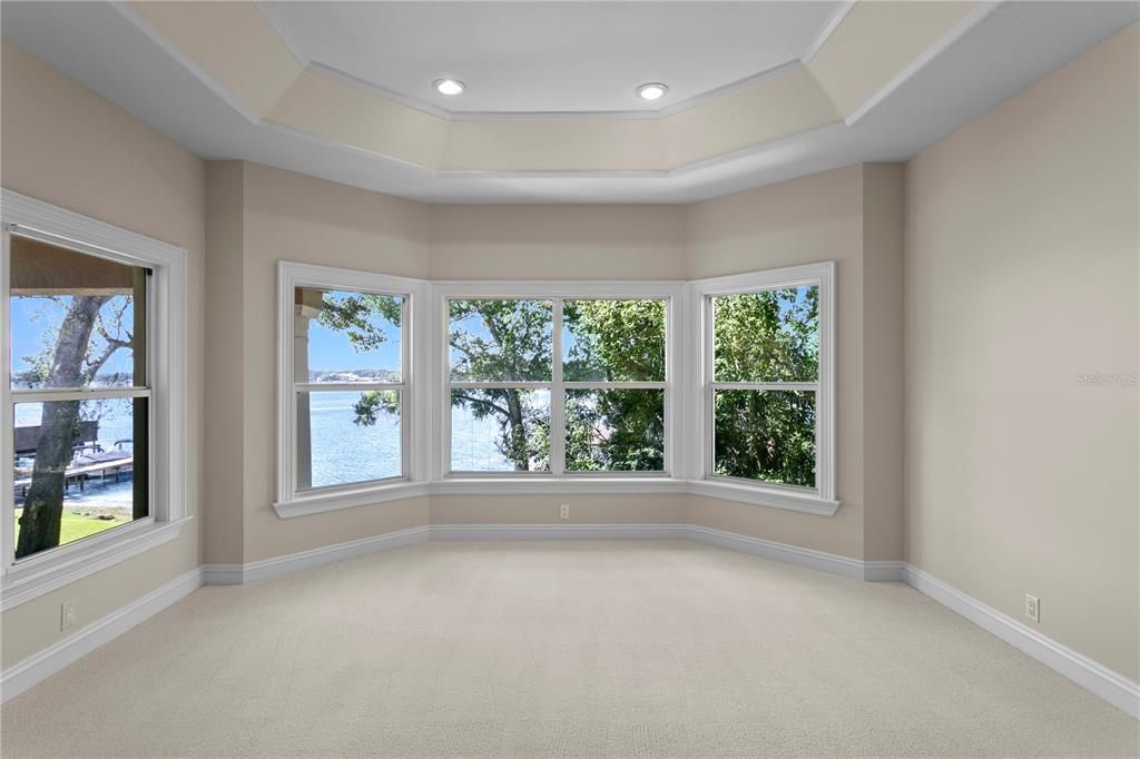 For Sale: $2,250,000 (5 beds, 4 baths, 5377 Square Feet)